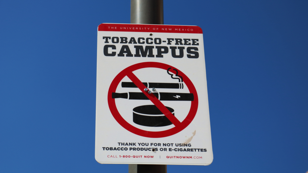 — title missing — Sign stating "Tobacco Free Campus"